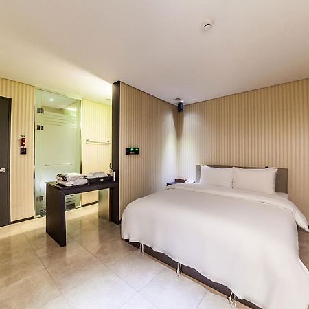 Uijeongbu Jbis Hotel מראה חיצוני תמונה