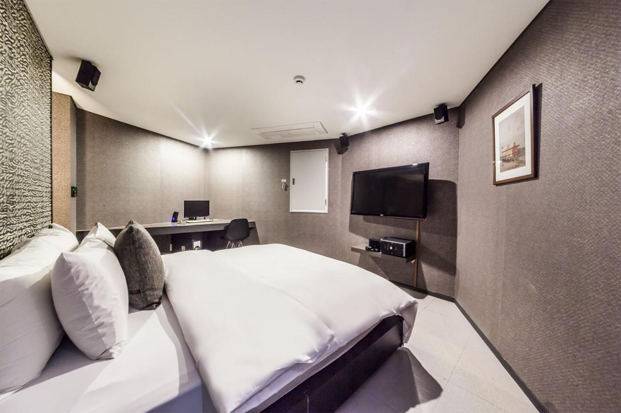 Uijeongbu Jbis Hotel מראה חיצוני תמונה