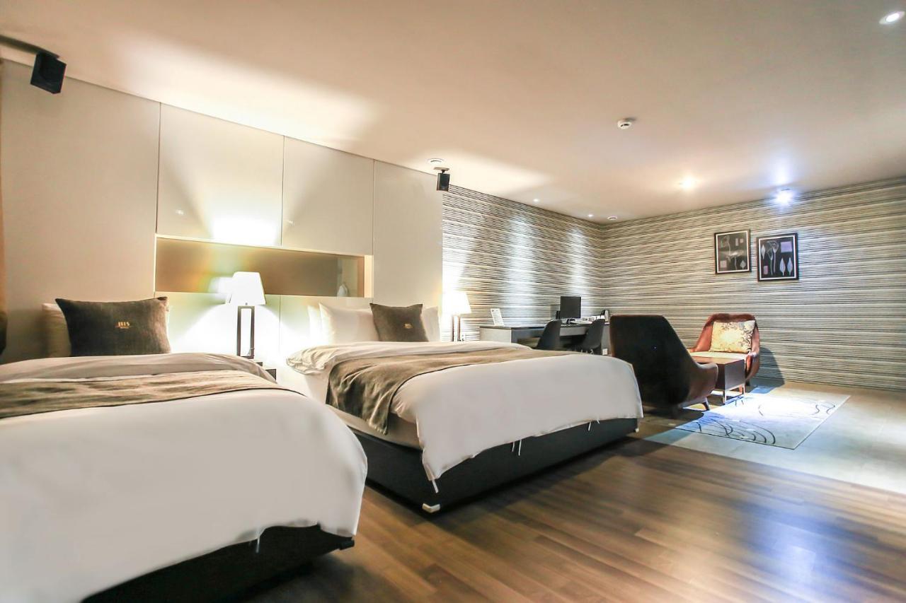 Uijeongbu Jbis Hotel מראה חיצוני תמונה
