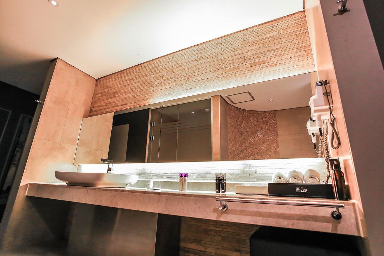 Uijeongbu Jbis Hotel מראה חיצוני תמונה