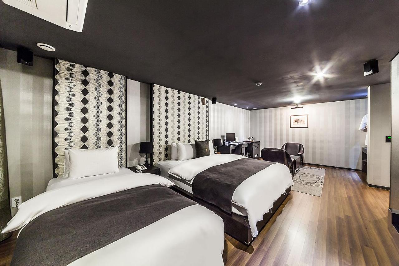 Uijeongbu Jbis Hotel מראה חיצוני תמונה