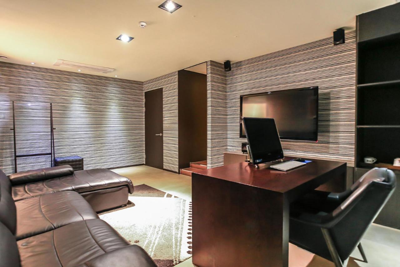 Uijeongbu Jbis Hotel מראה חיצוני תמונה